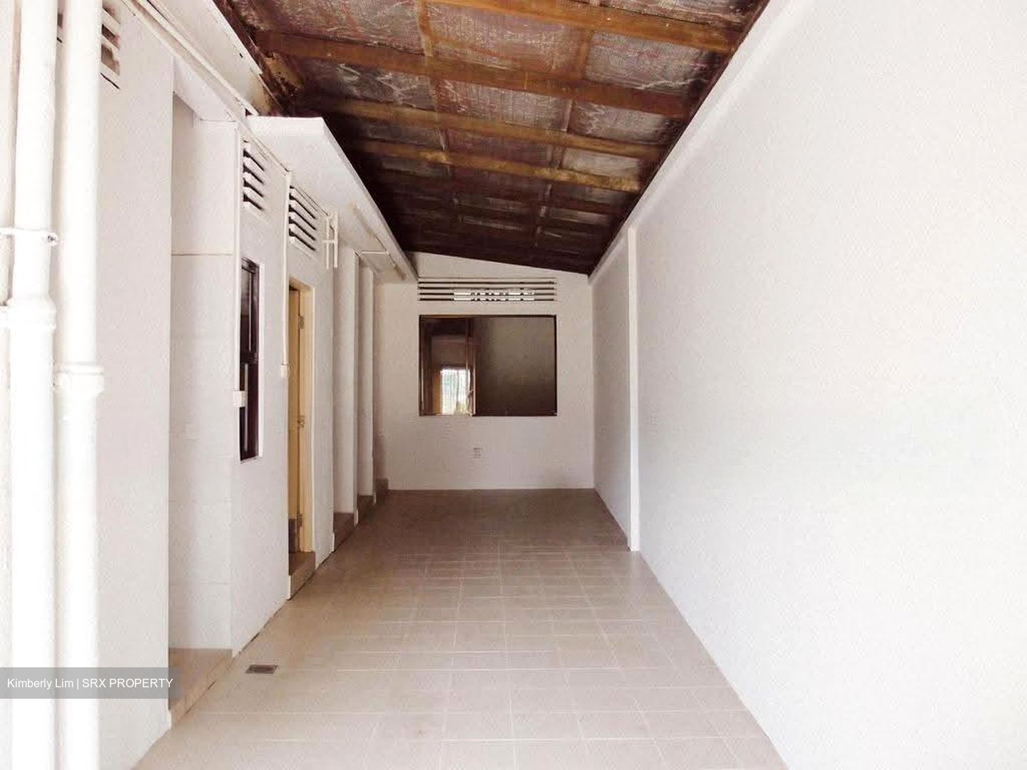 Flanders Square (D8), Retail #633263081